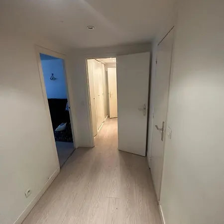 Cozy Montparnasse Apartment Paris